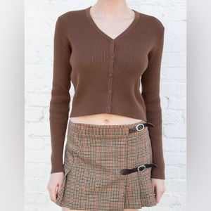 Lightly worn brandy Melville Shannon sweater